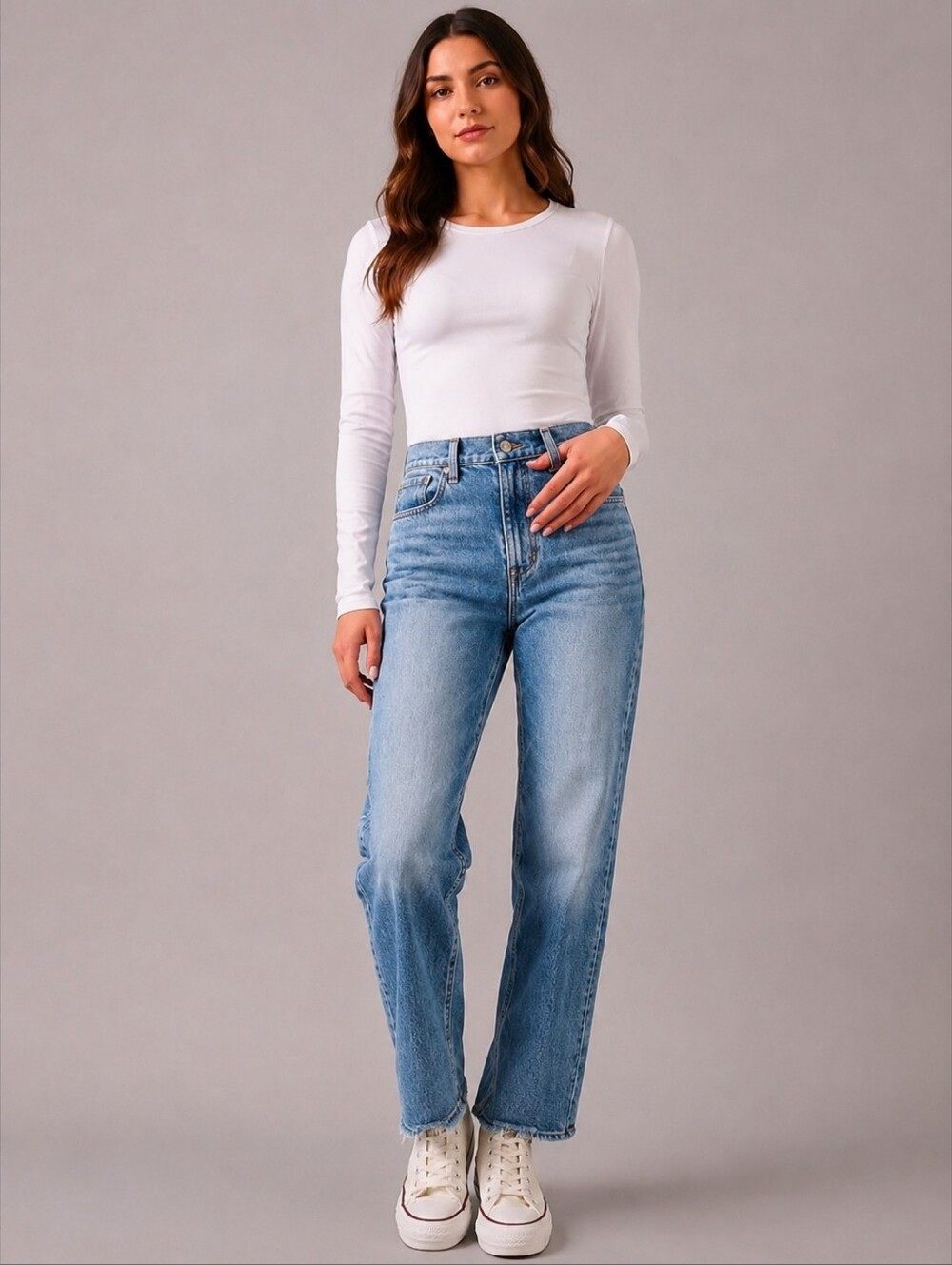 β€ AMERICAN EAGLE SUPER HIGH RISE STRAIGHT JEANS, 6S (28 SHORT)